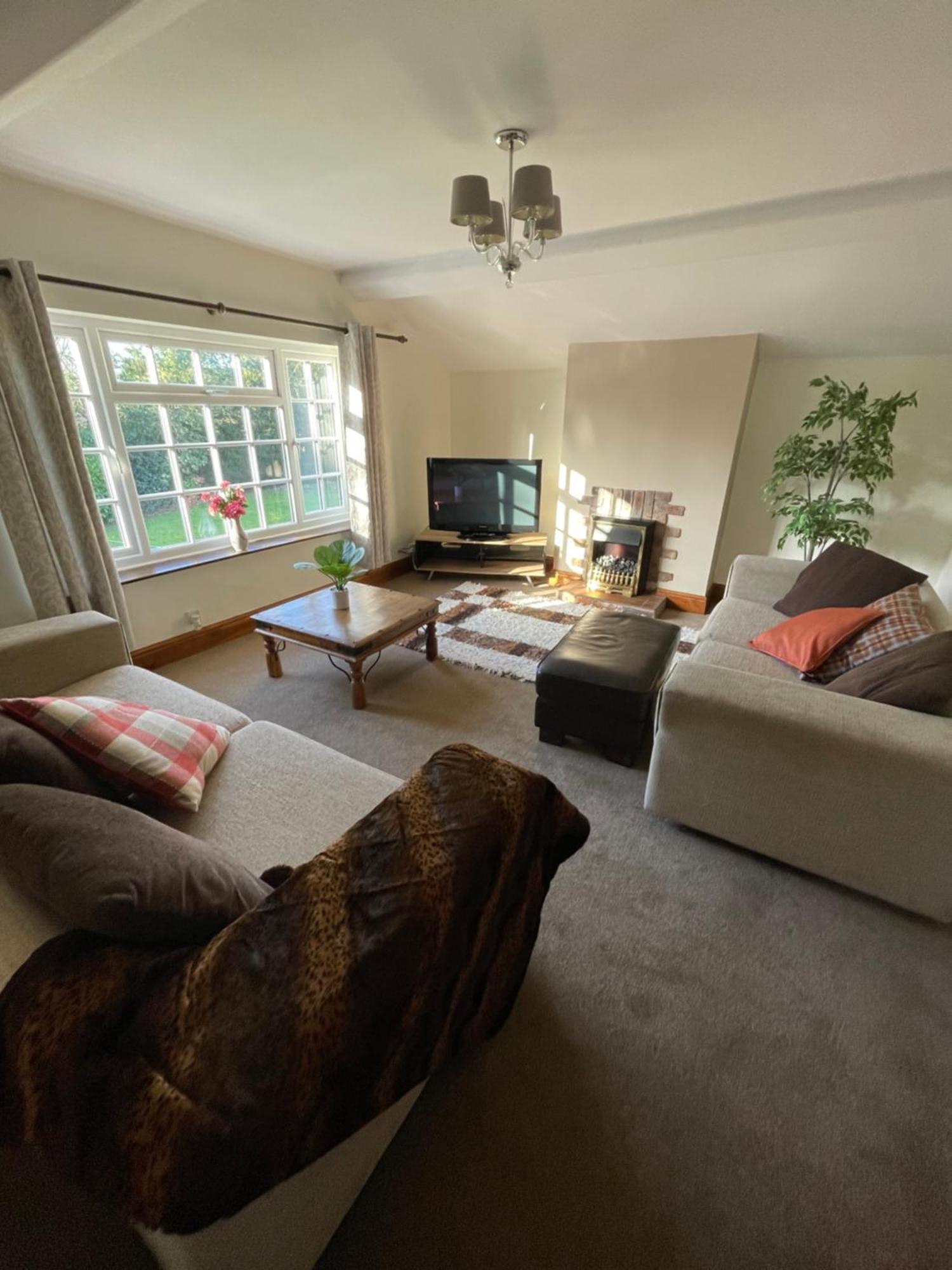 Pear Tree House 2 Bed Apartment Hartford  外观 照片