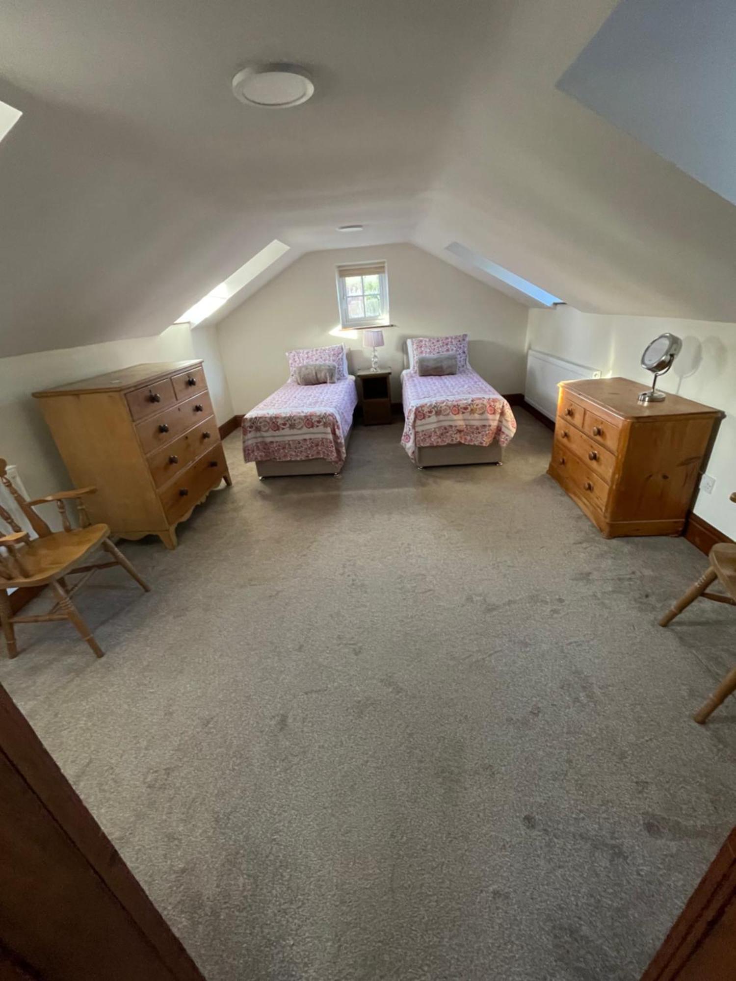 Pear Tree House 2 Bed Apartment Hartford  外观 照片